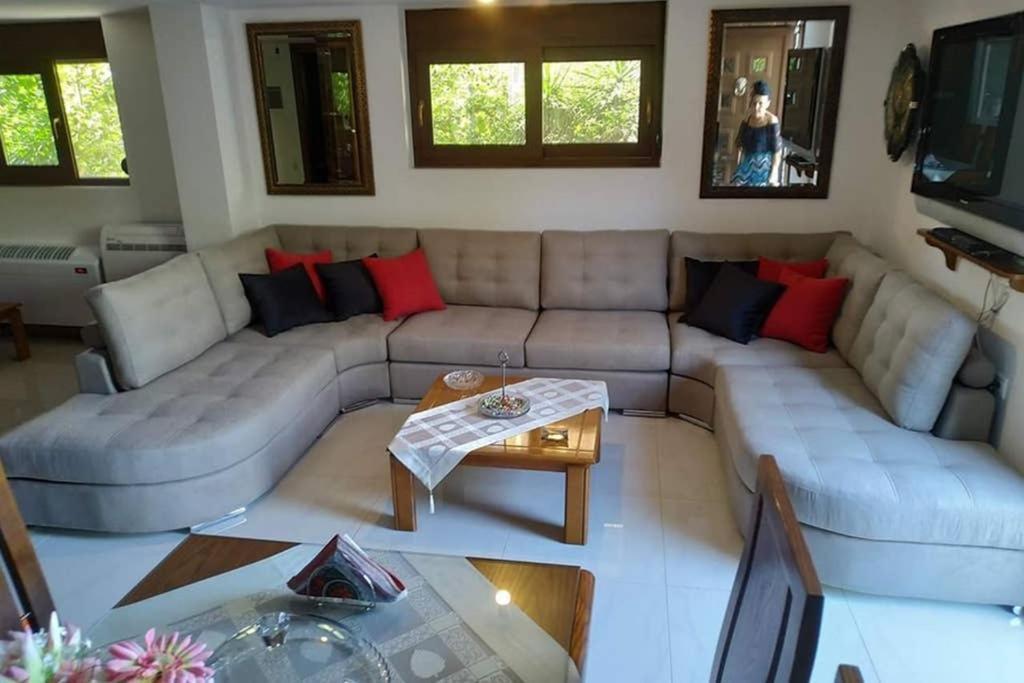 Apartment With Premium Facilities Ханья Экстерьер фото